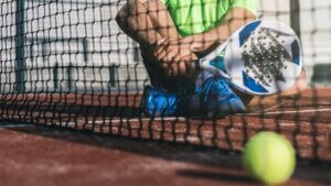 Miniature Joueur de Padel avec une raquette