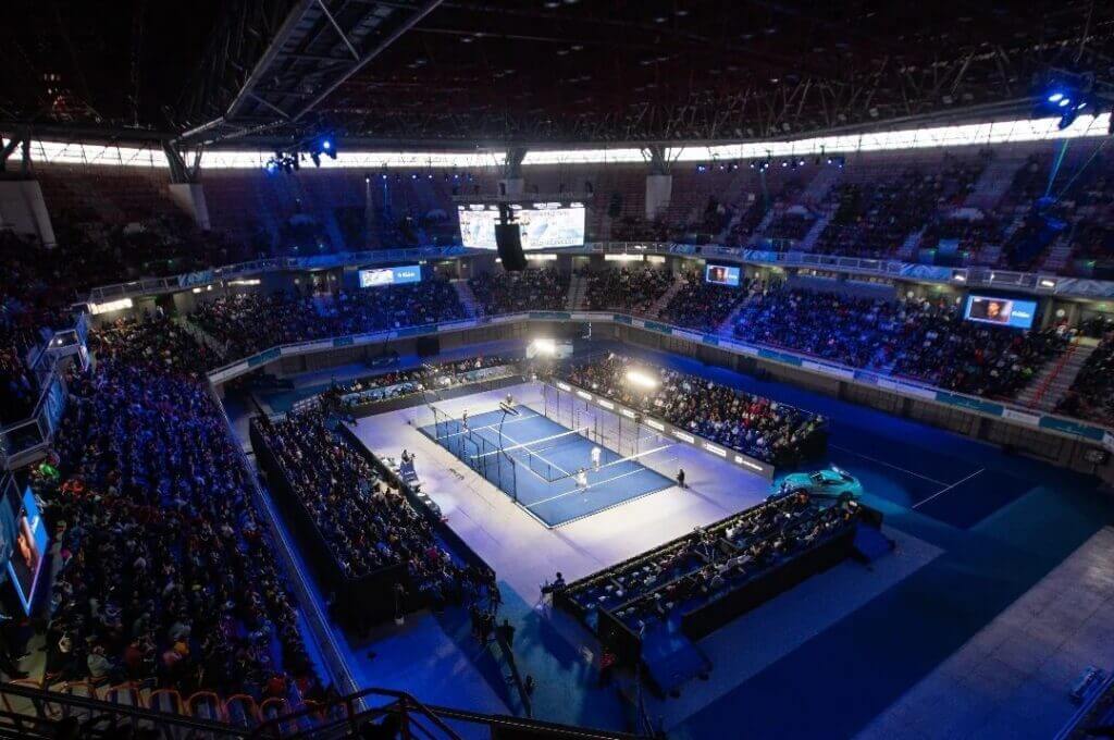 Premier padel Mendoza (source aldrivepadel.com)