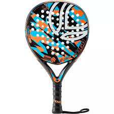 raquette de Padel junior stylé de couleur noir avec du bleu, blanc et orange